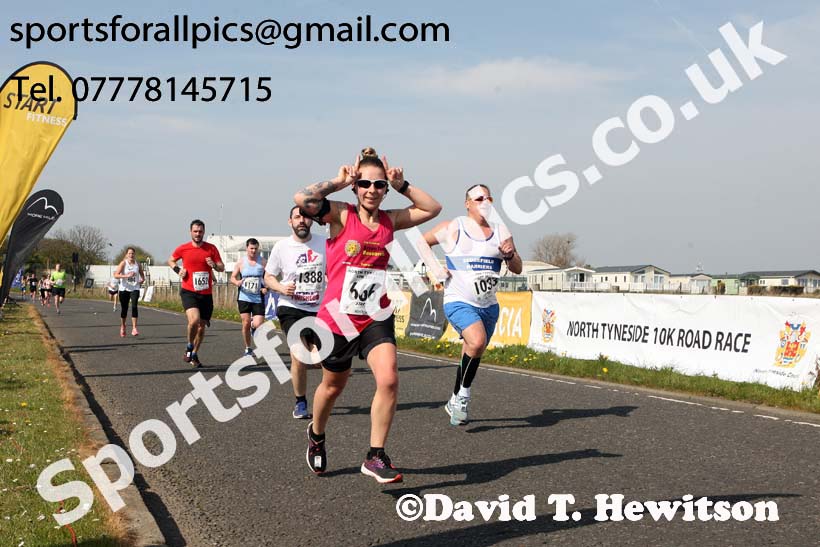 North Tyneside 10k Road Race, Whitley Bay. Photo:  David T. Hewitson/Sports for All Pics